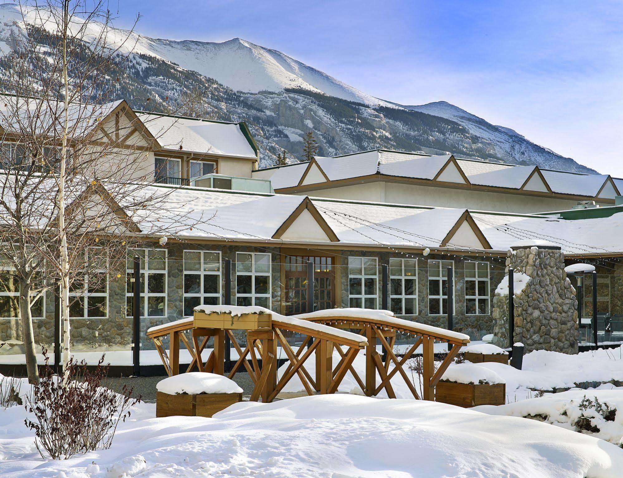 Coast Canmore Hotel & Conference Centre Exteriér fotografie
